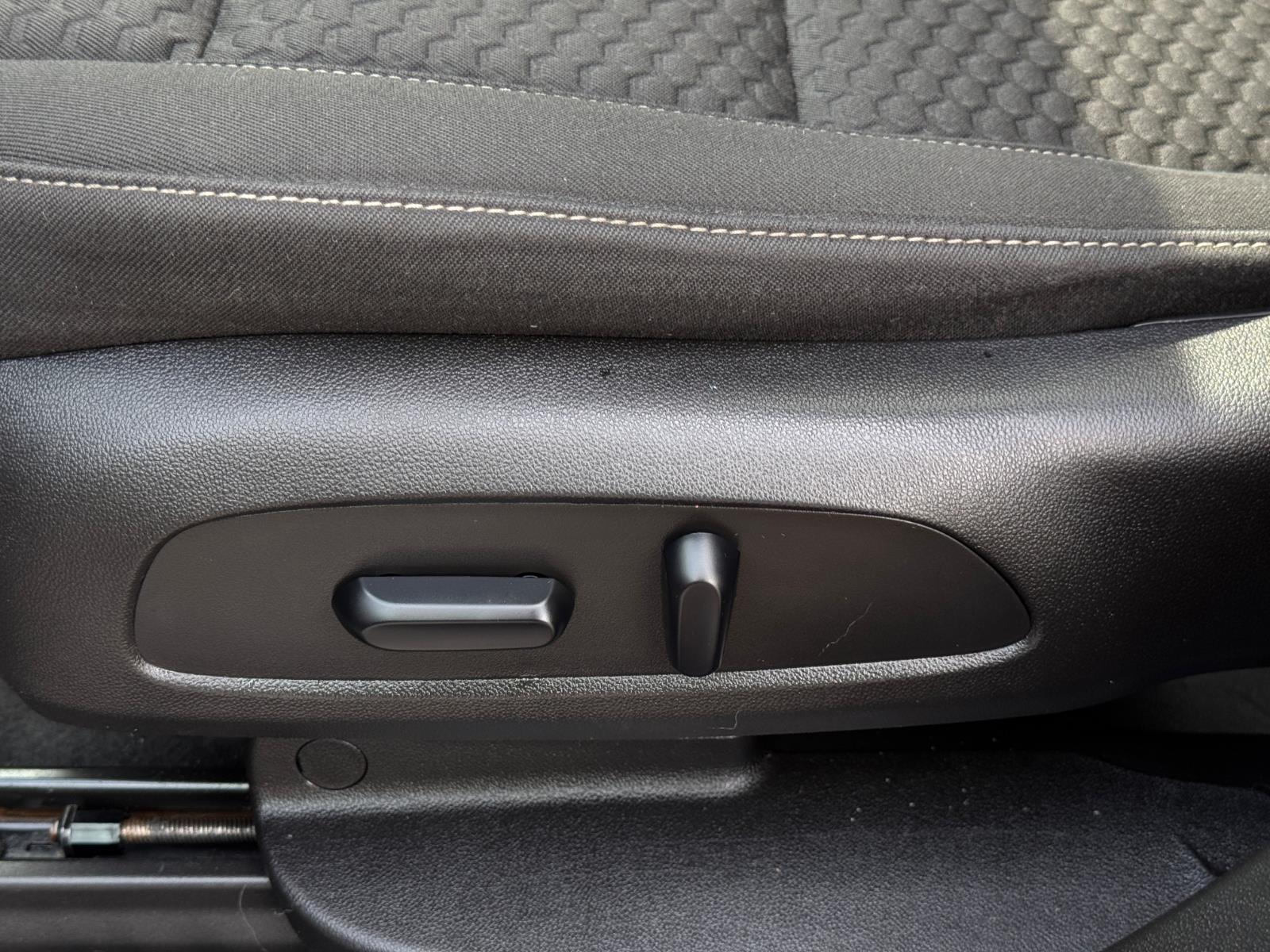 2018 GMC Acadia SLE-2 - Photo 13