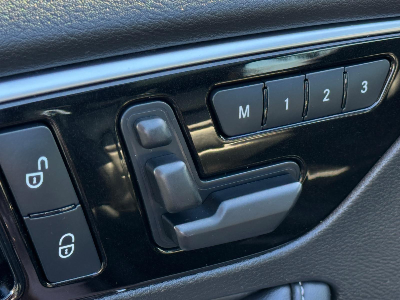 2018 INFINITI QX30 Premium - Photo 13