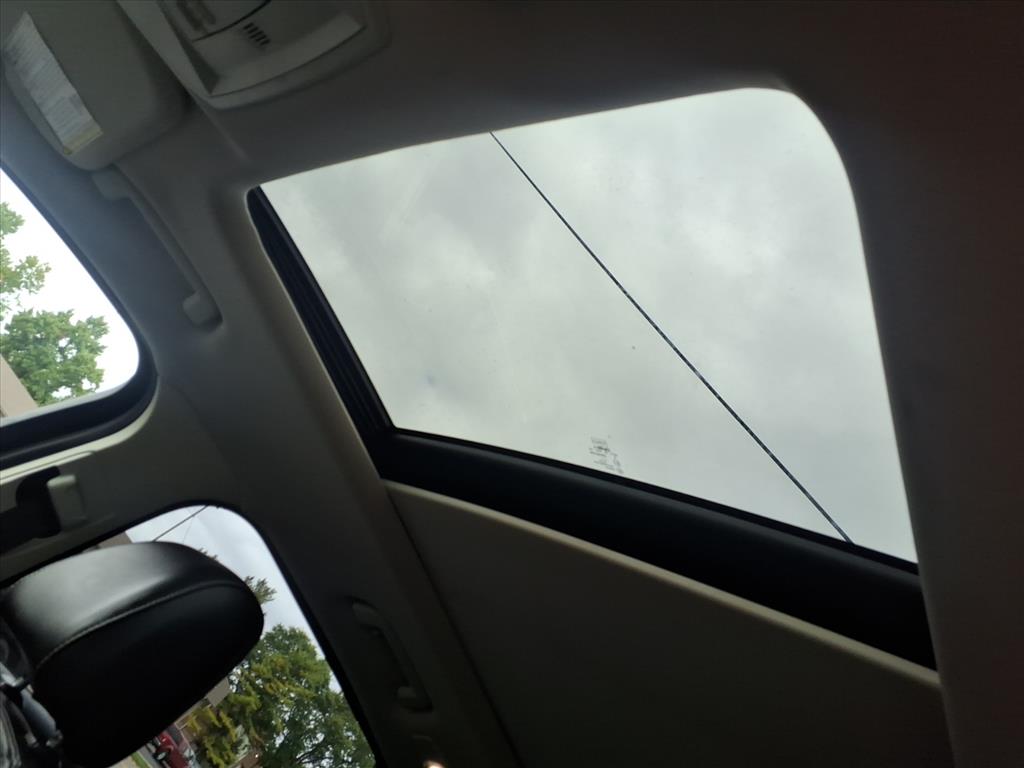 2017 Ford Escape Titanium photo 16