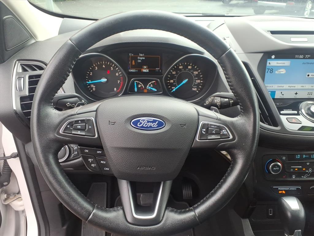 2017 Ford Escape Titanium photo 23