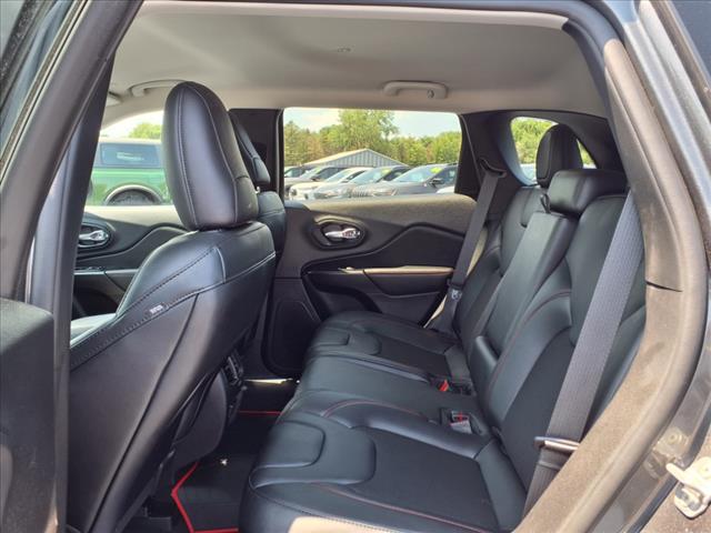 2022 Jeep Cherokee Trailhawk - Photo 10