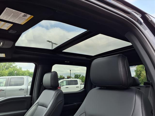2025 Ford F-150 Lariat - Photo 11