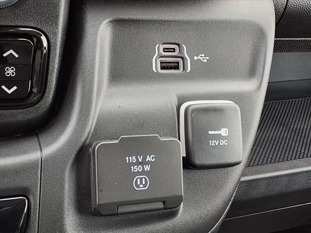 2025 RAM ProMaster Tradesman 2500 - Photo 11