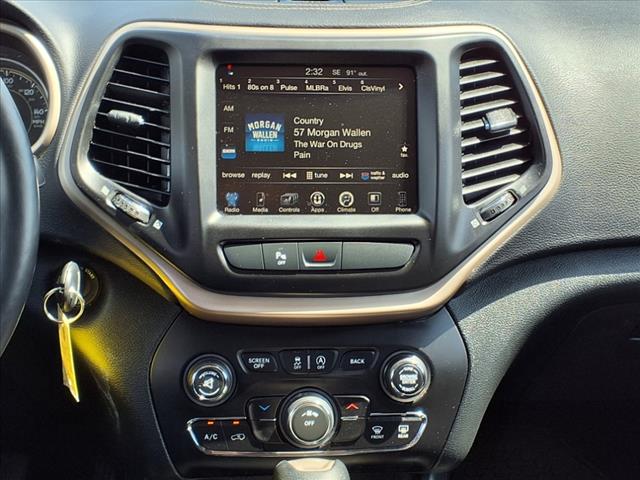 2016 Jeep Cherokee Latitude - Photo 12