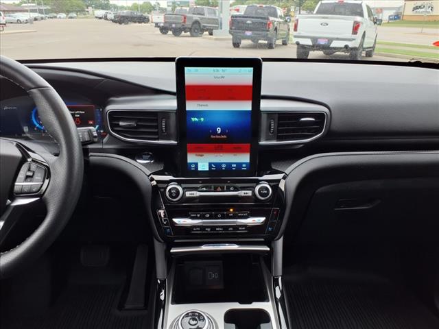 2022 Ford Explorer ST - Photo 12