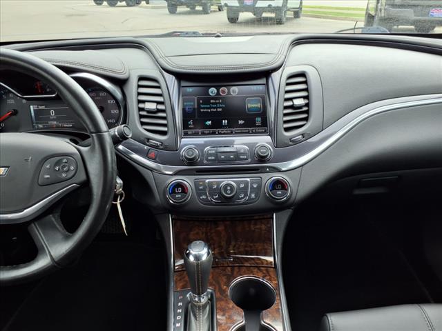 2015 Chevrolet Impala LT - Photo 12
