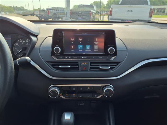 2021 Nissan Altima 2.5 S - Photo 12