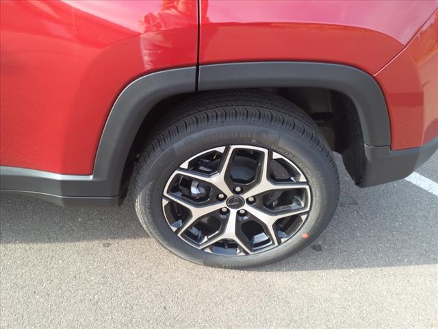 2025 Jeep Compass Limited - Photo 12