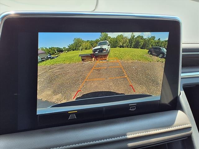 2023 Chevrolet Suburban LT - Photo 13
