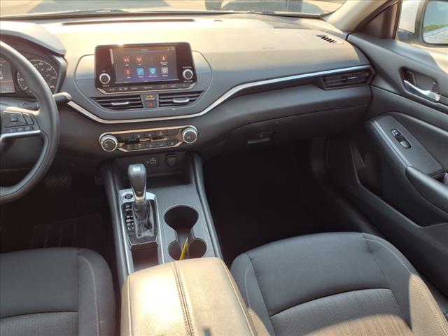 2021 Nissan Altima 2.5 S - Photo 14