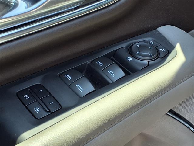 2023 Chevrolet Suburban LT - Photo 16