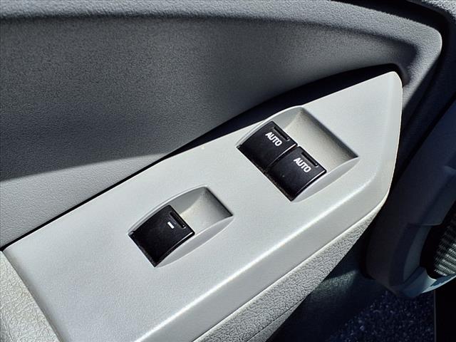 2007 Ford Mustang V6 Deluxe - Photo 16