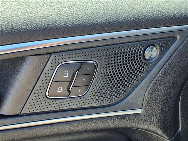 2024 Ford Edge Titanium - Photo 16