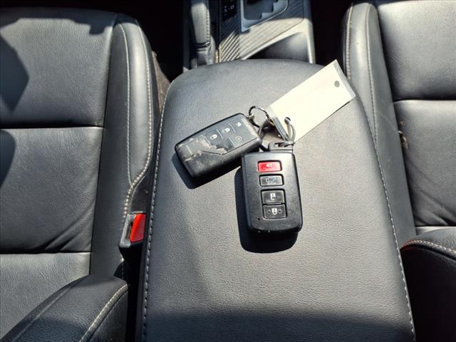 2014 Toyota RAV4 Limited - Photo 16