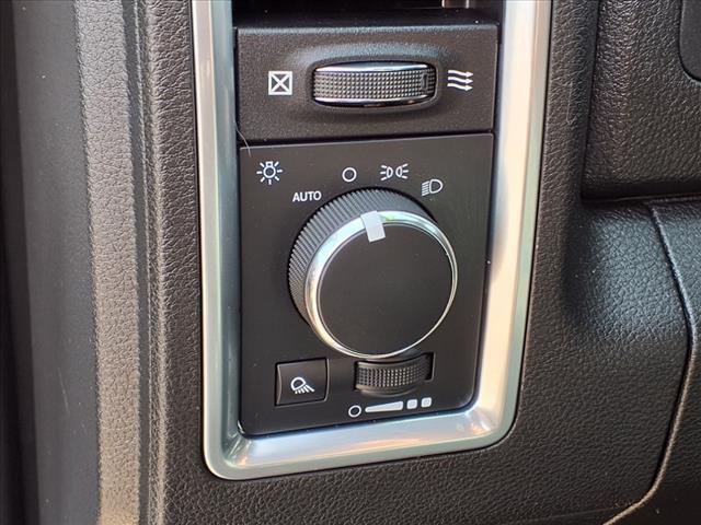 2021 RAM 1500 Classic Warlock - Photo 17
