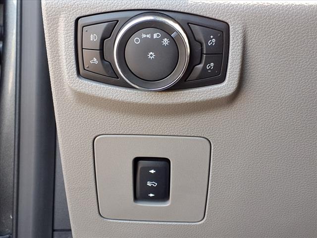 2017 Ford F-150 XLT - Photo 17