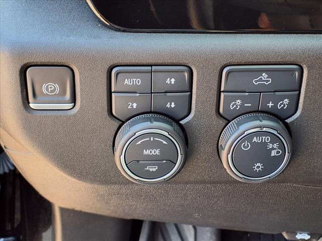 2023 Chevrolet Silverado 1500 LT - Photo 17