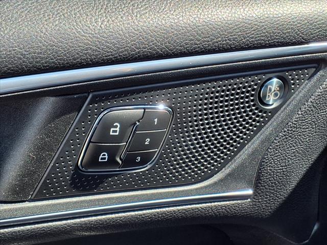 2022 Ford Edge Titanium - Photo 17