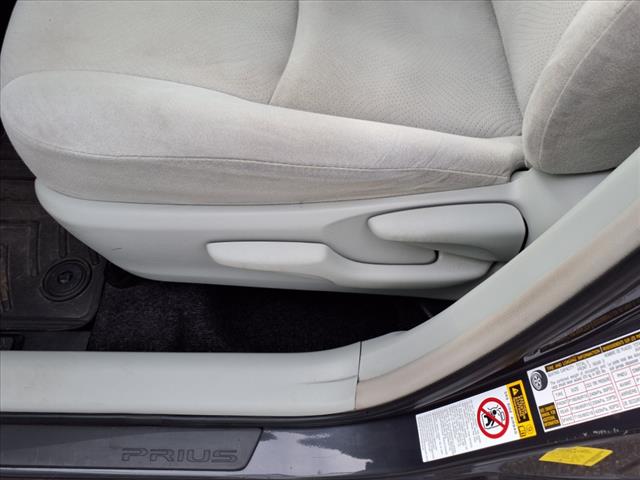 2015 Toyota Prius Two - Photo 17