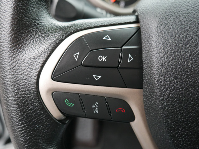 2016 Jeep Cherokee Sport - Photo 18
