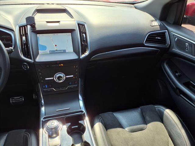 2020 Ford Edge ST - Photo 18