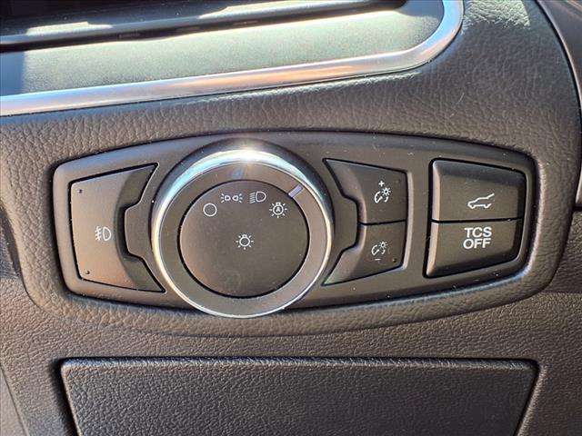 2024 Ford Edge Titanium - Photo 18