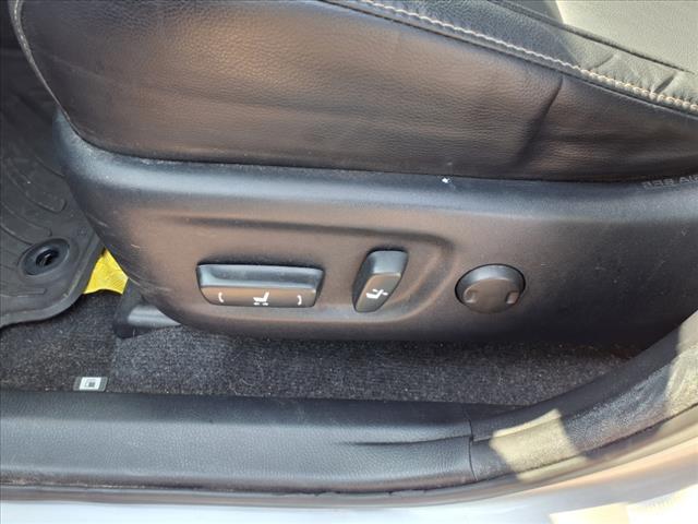 2014 Toyota RAV4 Limited - Photo 18