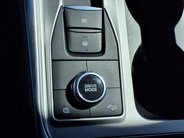 2022 Ford Explorer XLT - Photo 19