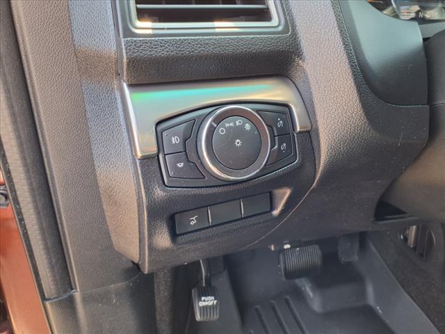 2018 Ford Explorer XLT - Photo 20
