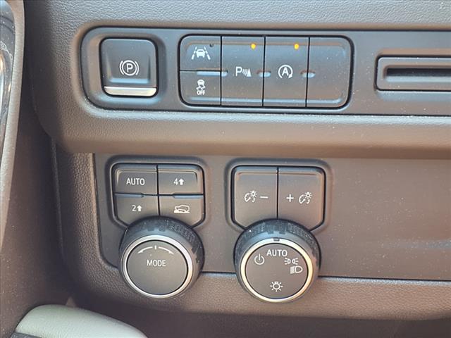 2023 Chevrolet Suburban LT - Photo 20