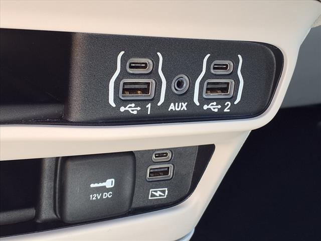 2022 Chrysler Pacifica Touring L - Photo 21