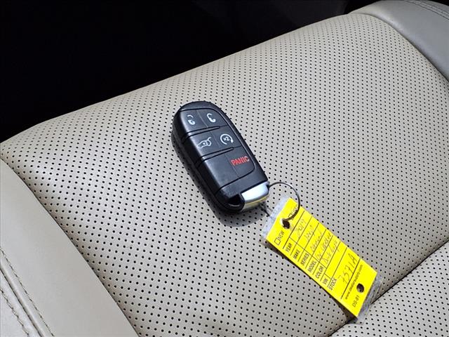 2019 Jeep Grand Cherokee Overland - Photo 22