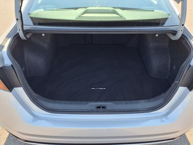 2021 Nissan Altima 2.5 S - Photo 23