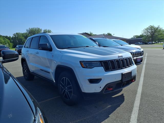 2017 Jeep Grand Cherokee Trailhawk - Photo 2