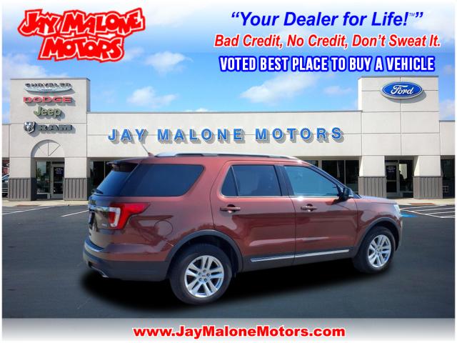 2018 Ford Explorer XLT - Photo 2