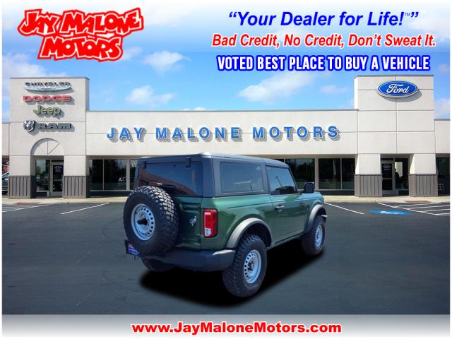 2022 Ford Bronco Base - Photo 2