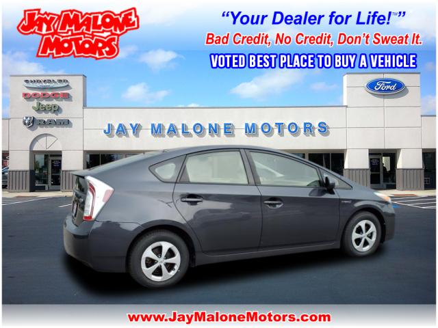 2015 Toyota Prius Two - Photo 2
