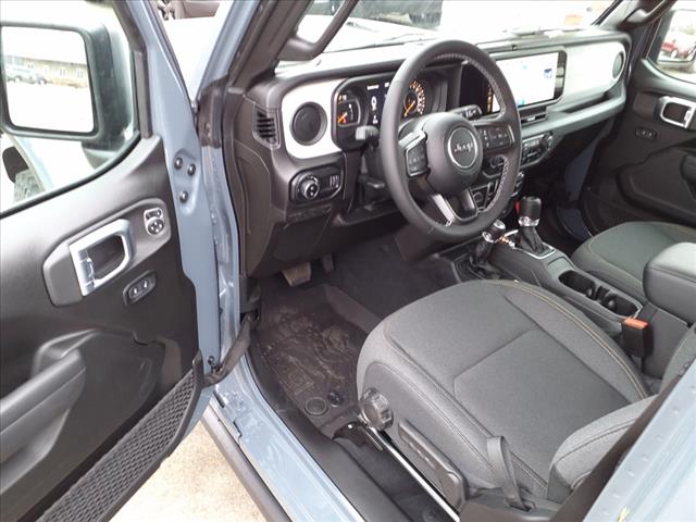 2025 Jeep Gladiator Willys - Photo 5
