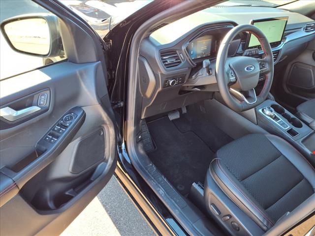 2025 Ford Escape ST-Line - Photo 5