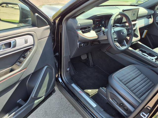 2025 Ford Explorer ST-Line - Photo 5