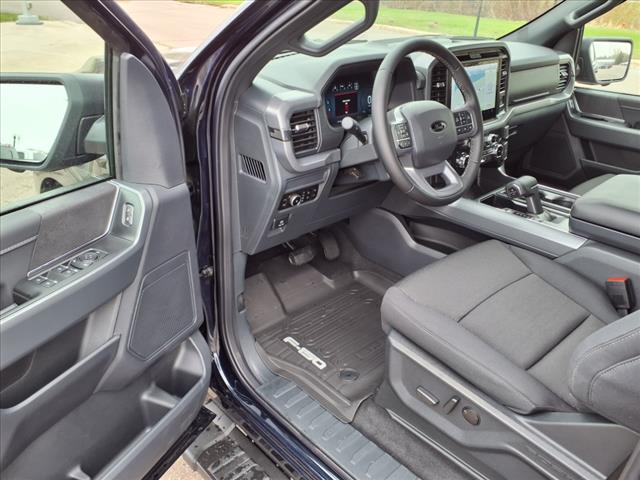2025 Ford F-150 XLT - Photo 5