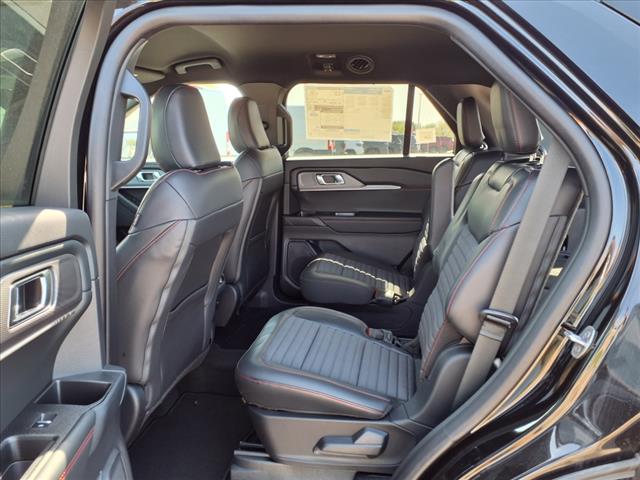 2025 Ford Explorer ST-Line - Photo 6