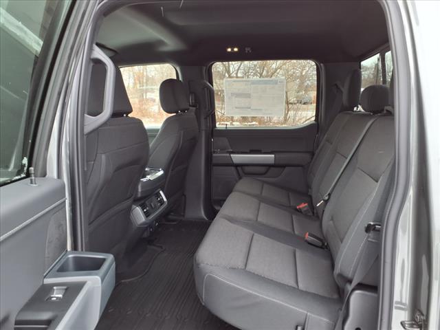 2025 Ford F-150 XLT - Photo 6