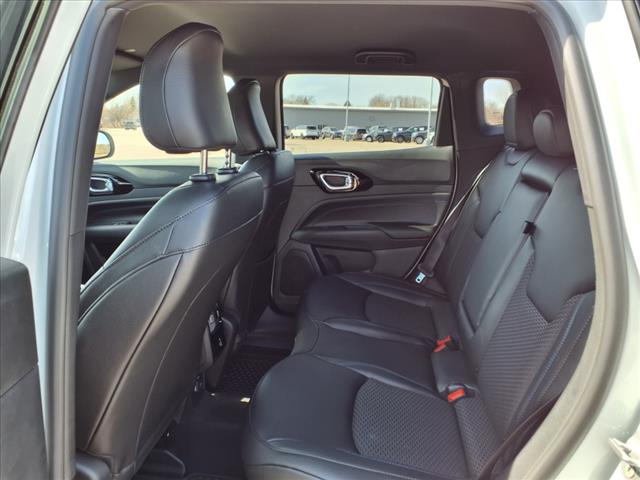 2025 Jeep Compass Latitude - Photo 6