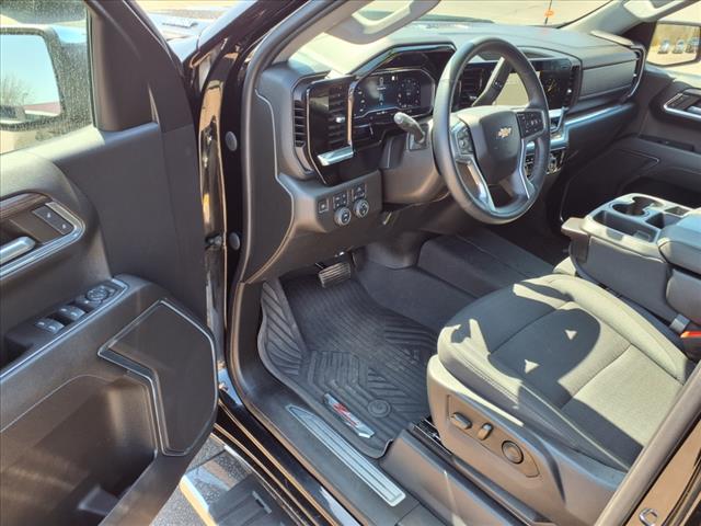 2023 Chevrolet Silverado 1500 LT - Photo 9