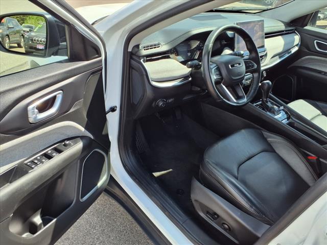 2022 Jeep Compass Latitude Lux - Photo 9