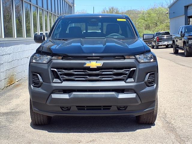2025 Chevrolet Colorado WT