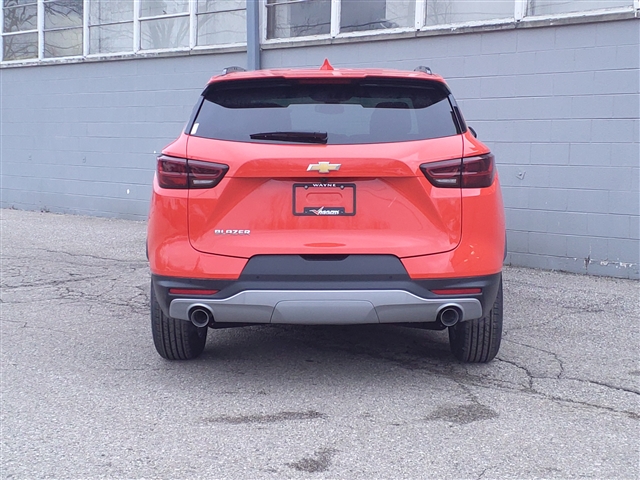 2025 Chevrolet Blazer LT
