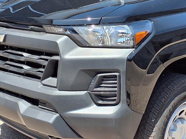 2025 Chevrolet Colorado WT