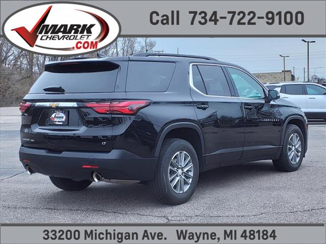 2023 Chevrolet Traverse LT Leather
